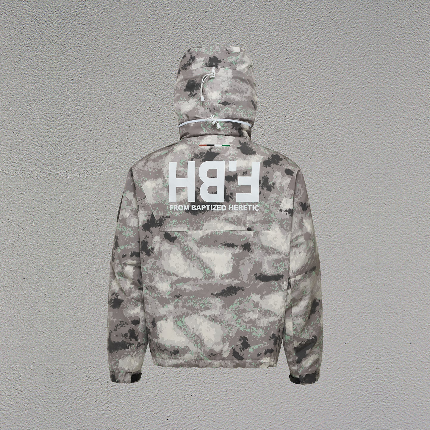 BH24FW
"Abominable Snowman" Hardshell jacket